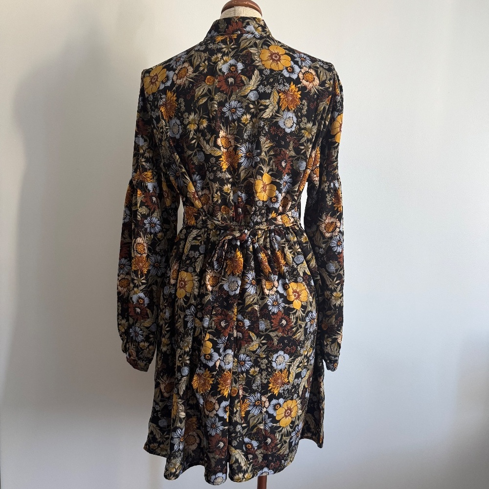 Véro - Brown Floral Belted Midi Dress - Picture 12 of 15
